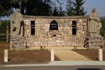 01. Memorial to victims of World War I